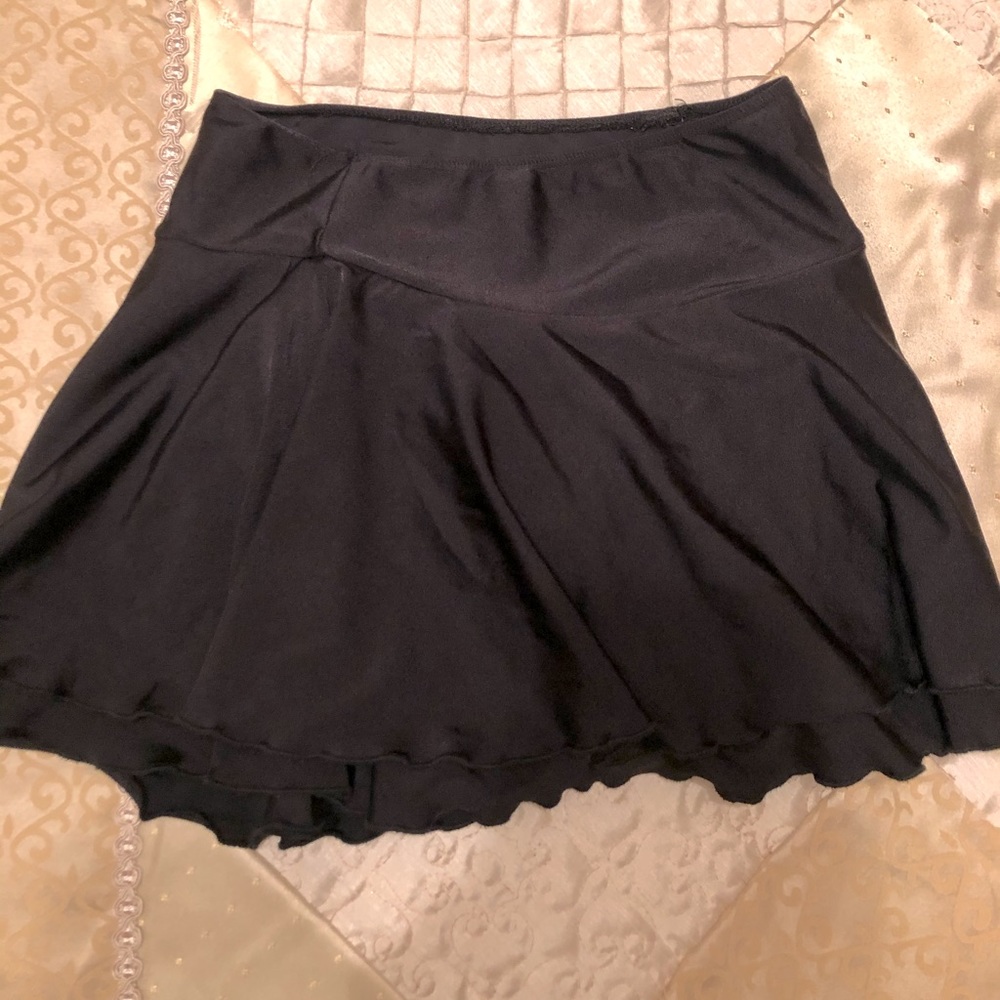 Black sporty skirt for dance / figure skating